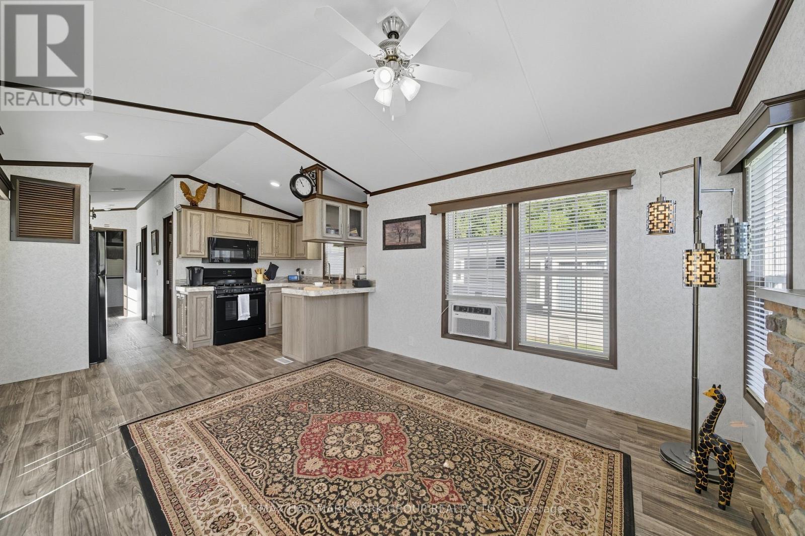 Lot #154 - 21469 On-48, East Gwillimbury, Ontario  L0G 1M0 - Photo 11 - N12429614