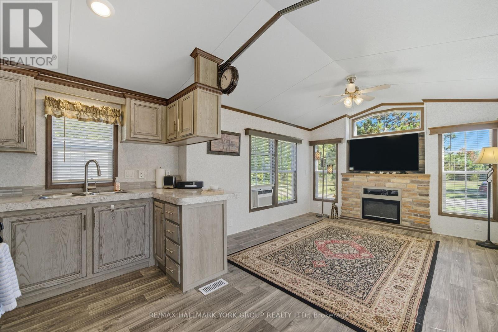Lot #154 - 21469 On-48, East Gwillimbury, Ontario  L0G 1M0 - Photo 13 - N12429614
