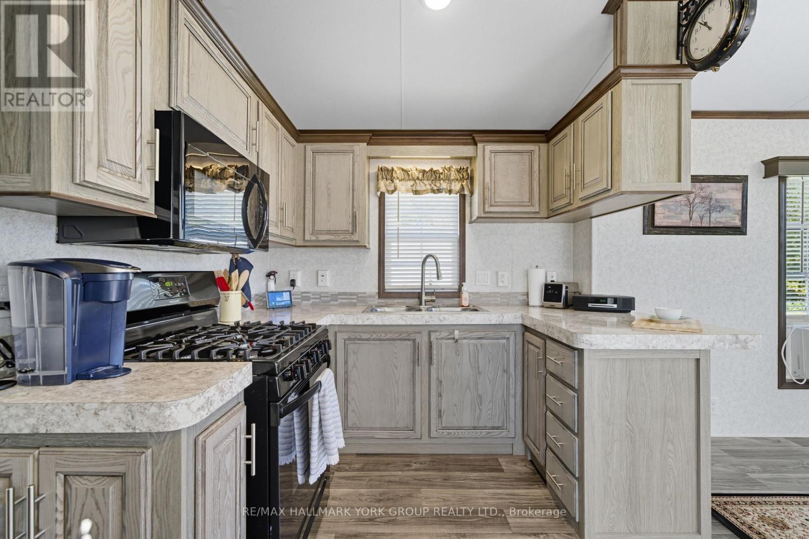 Lot #154 - 21469 On-48, East Gwillimbury, Ontario  L0G 1M0 - Photo 17 - N12429614