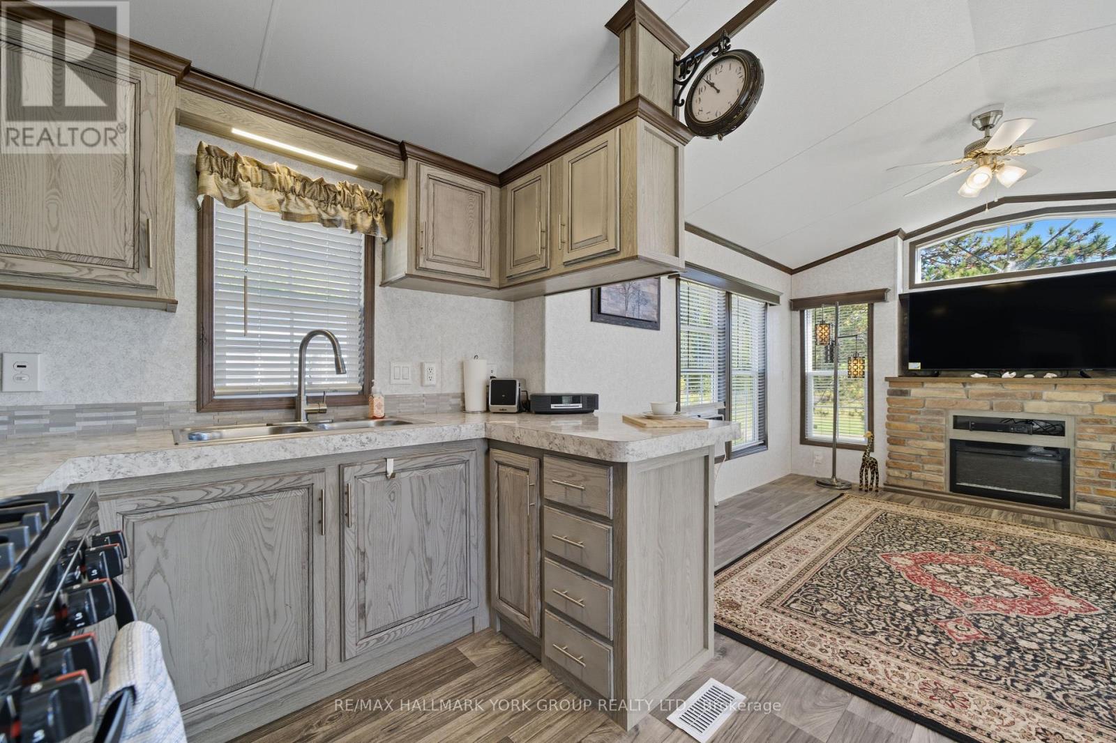 Lot #154 - 21469 On-48, East Gwillimbury, Ontario  L0G 1M0 - Photo 20 - N12429614