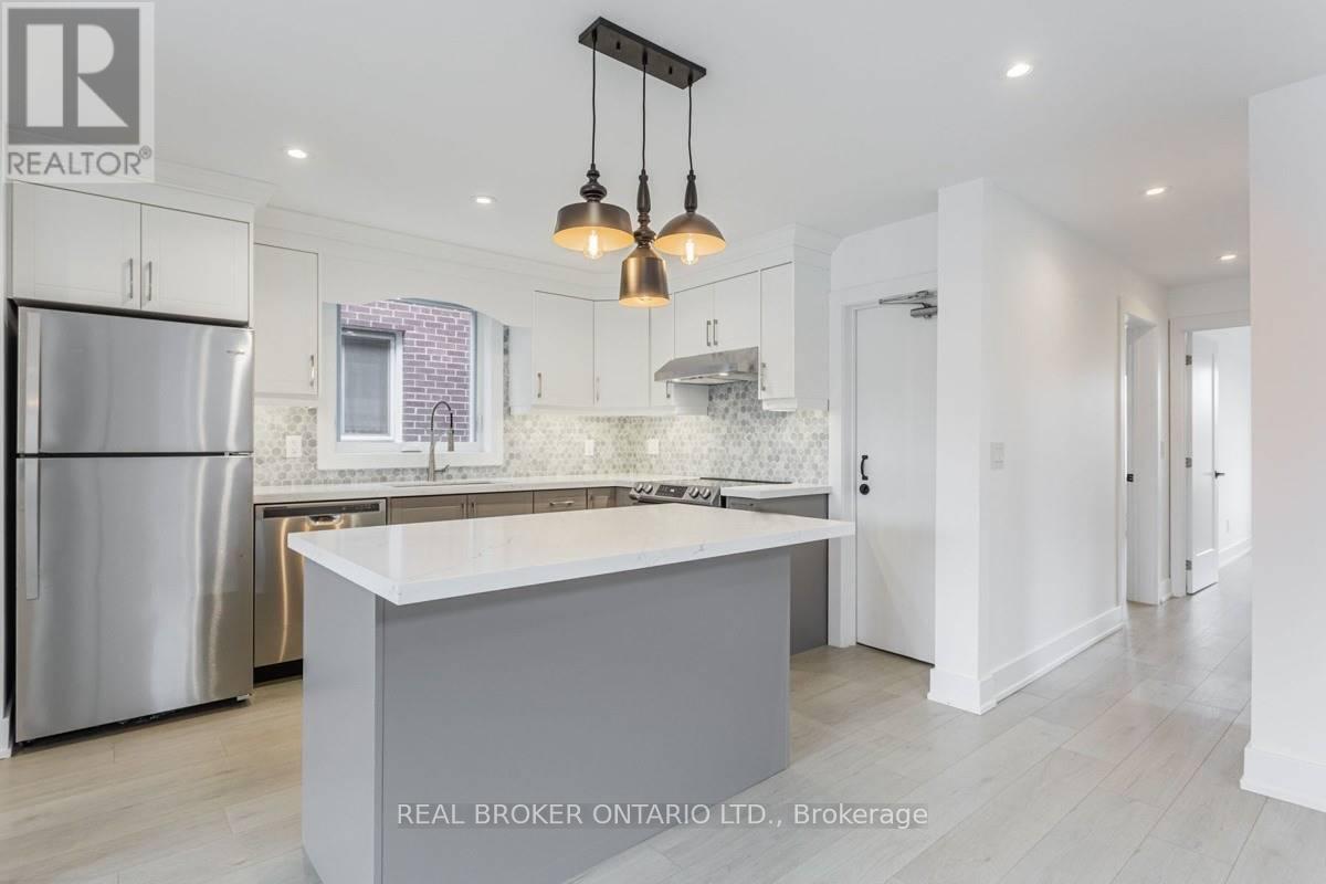 #2 - 185 Bowie Avenue, Toronto, Ontario  M6E 2R5 - Photo 6 - W12453656