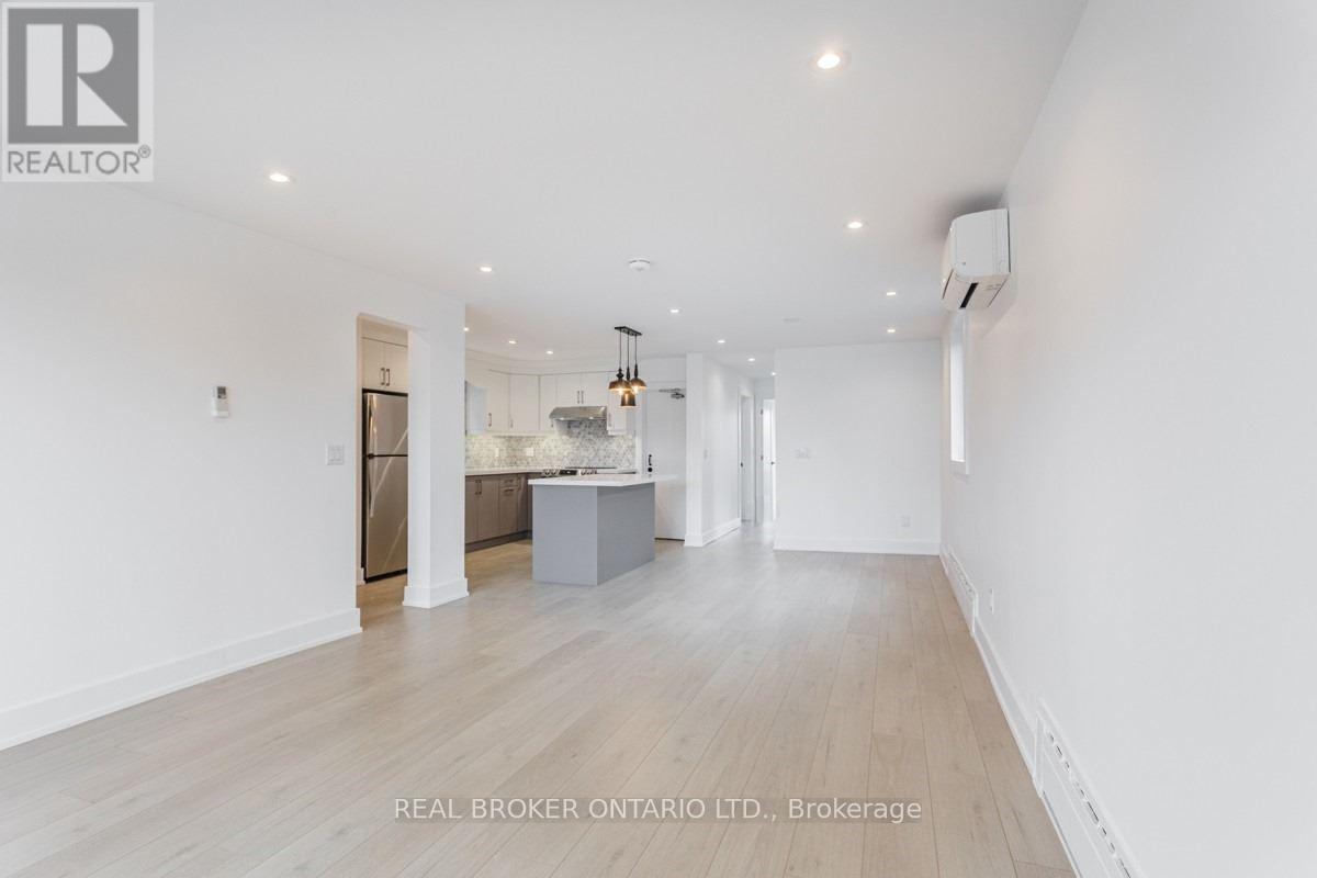 #2 - 185 Bowie Avenue, Toronto, Ontario  M6E 2R5 - Photo 7 - W12453656