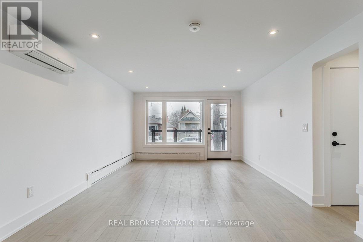 #2 - 185 Bowie Avenue, Toronto, Ontario  M6E 2R5 - Photo 8 - W12453656
