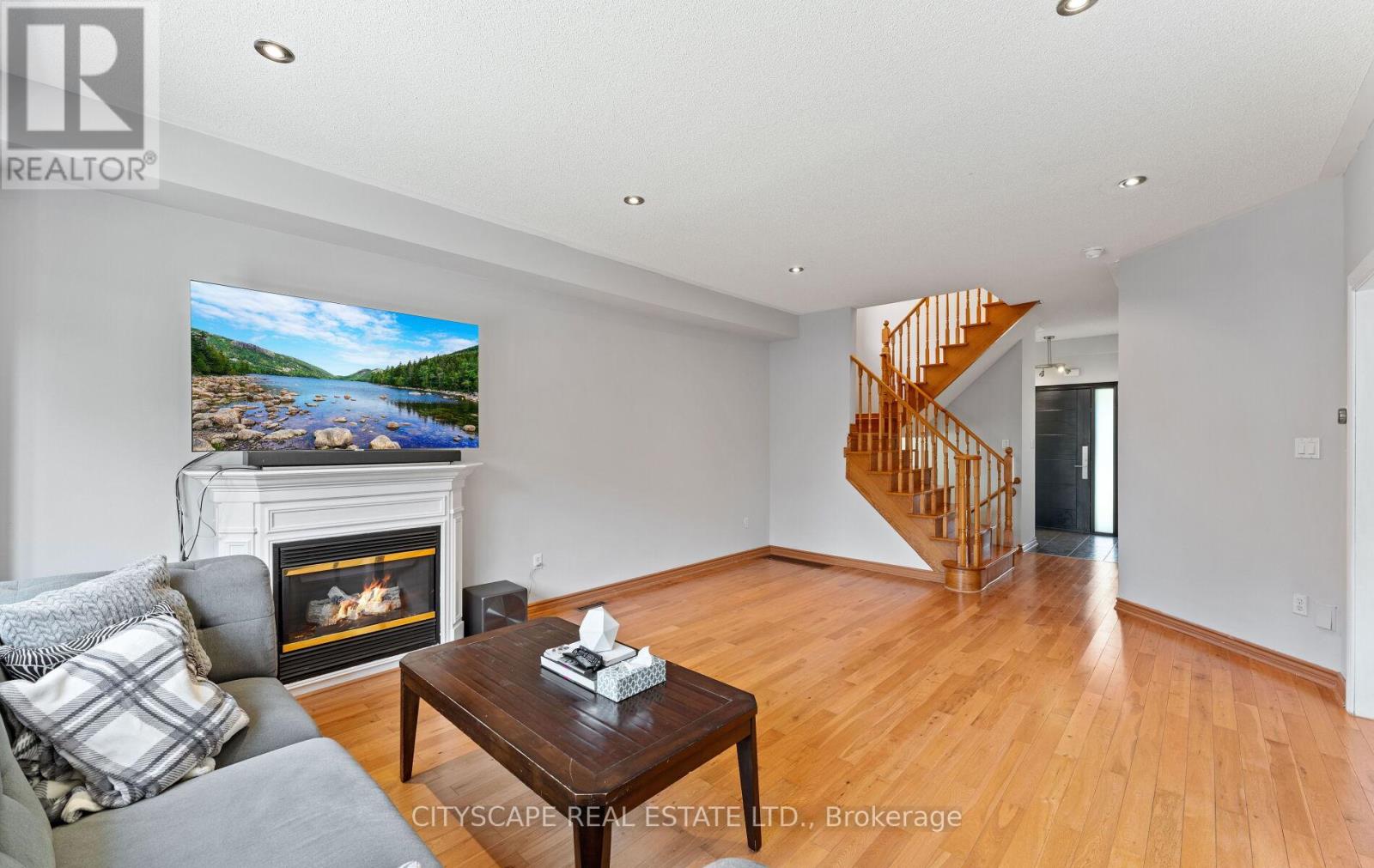 5760 Raftsman Cove Street, Mississauga (Churchill Meadows), Ontario  L5M 7B3 - Photo 11 - W12453661