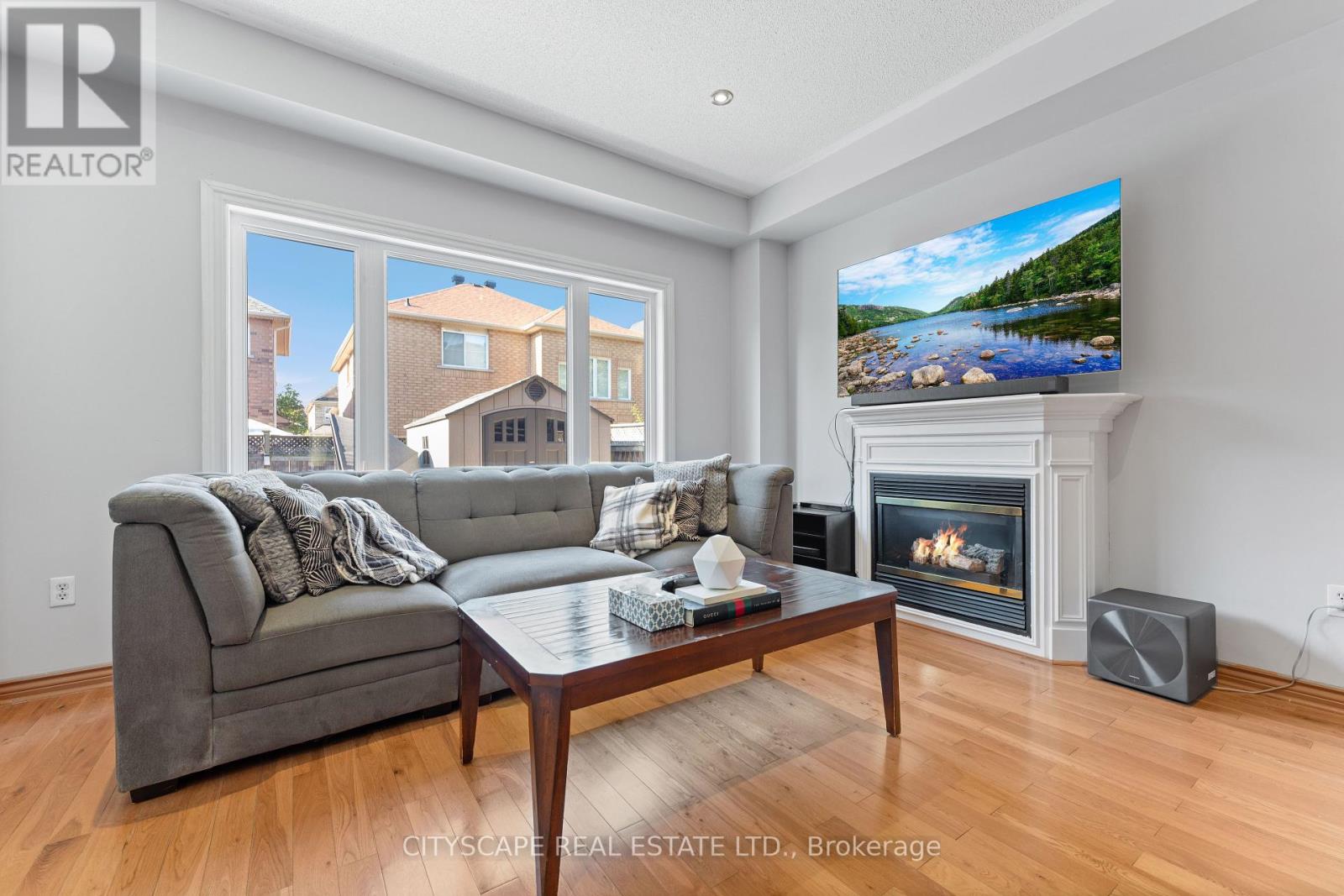 5760 Raftsman Cove Street, Mississauga (Churchill Meadows), Ontario  L5M 7B3 - Photo 13 - W12453661