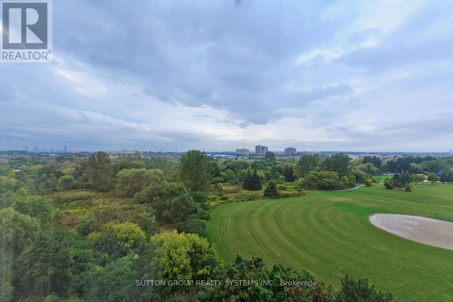 804 - 30 Malta Avenue, Brampton (Fletcher's Creek South), Ontario  L6V 4A4 - Photo 15 - W12453662