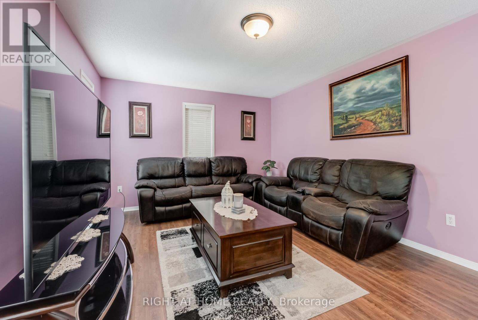 12 Joywill Court, Brampton (Fletcher's Meadow), Ontario  L7A 3T8 - Photo 10 - W12453679