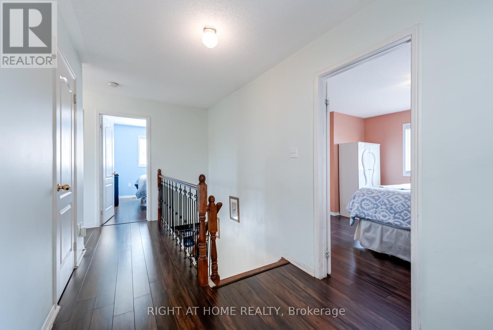 12 Joywill Court, Brampton (Fletcher's Meadow), Ontario  L7A 3T8 - Photo 21 - W12453679