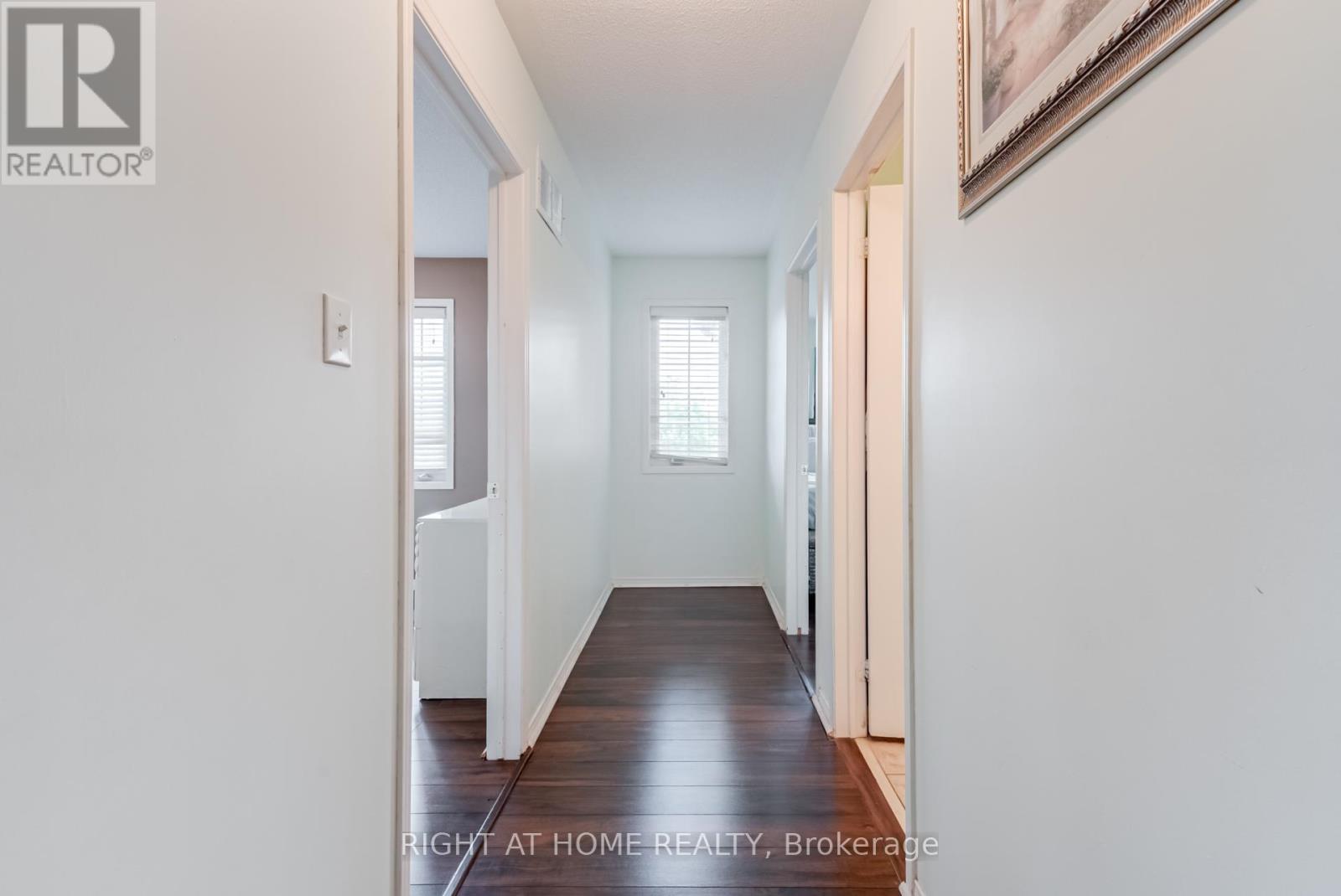 12 Joywill Court, Brampton (Fletcher's Meadow), Ontario  L7A 3T8 - Photo 28 - W12453679