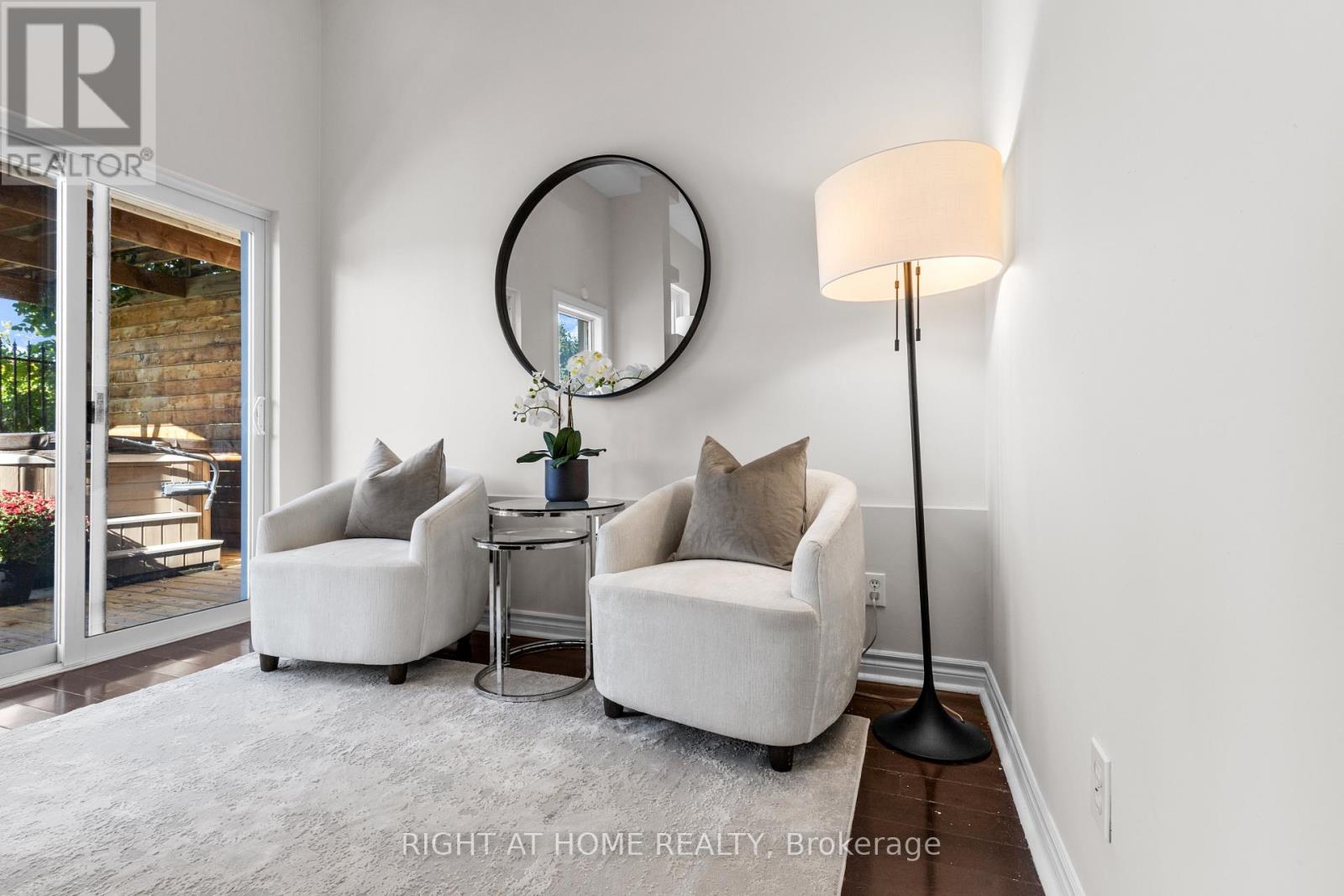 10 Haliburton Avenue, Toronto (Islington-City Centre West), Ontario  M9B 4Y2 - Photo 21 - W12453689