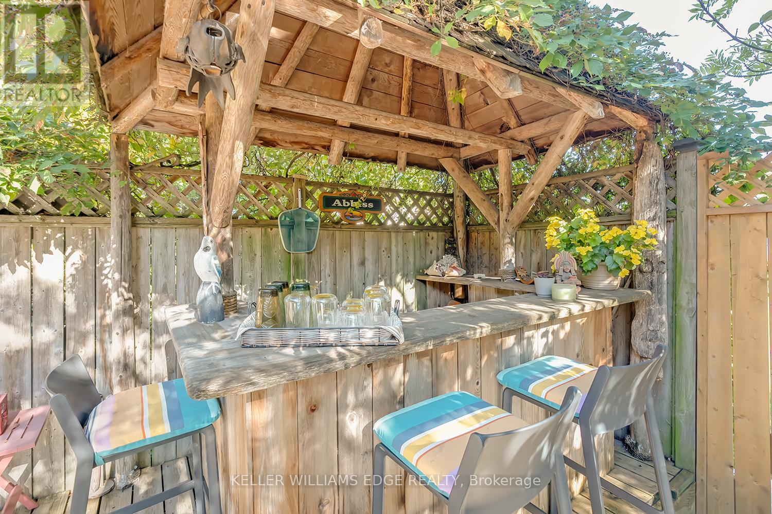 2100 Worthington Drive, Oakville, Ontario  L6L 1E3 - Photo 34 - W12453690