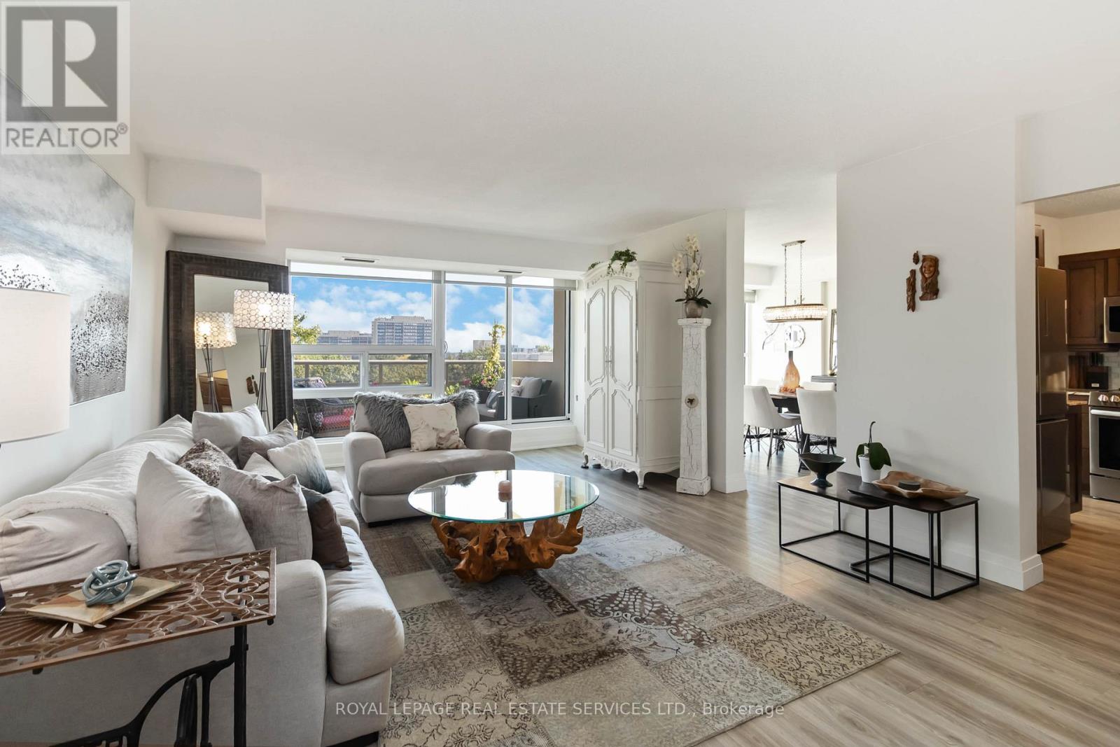 602 - 1359 White Oaks Boulevard, Oakville (Fa Falgarwood), Ontario  L6H 2R8 - Photo 10 - W12453696