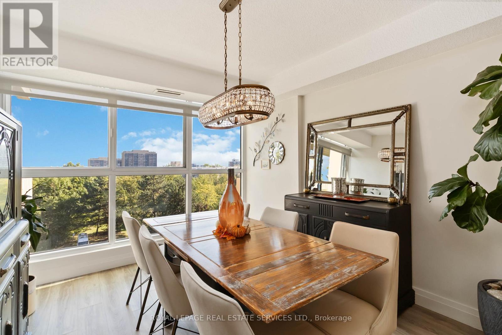 602 - 1359 White Oaks Boulevard, Oakville (Fa Falgarwood), Ontario  L6H 2R8 - Photo 20 - W12453696