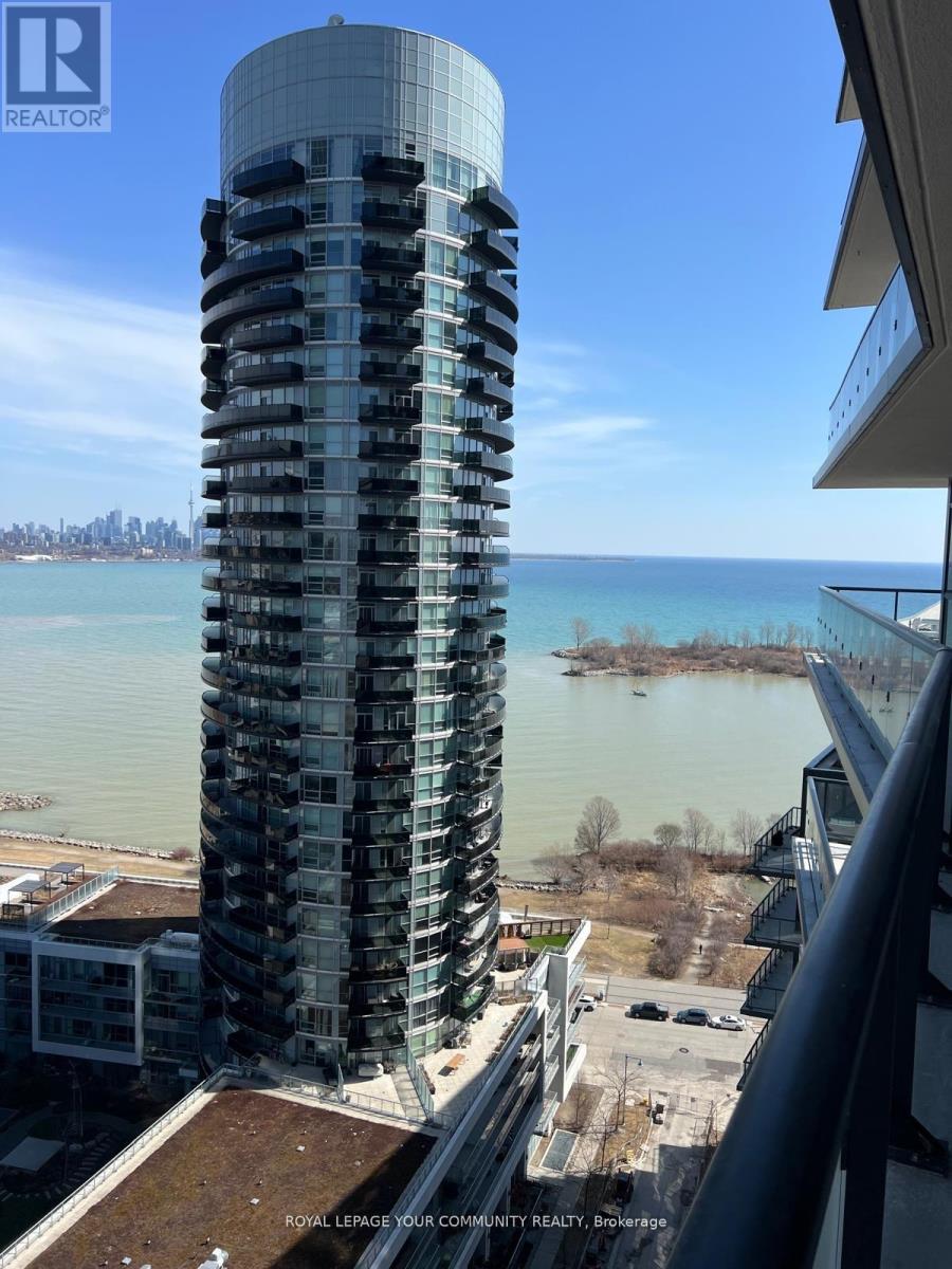 2201 - 38 ANNIE CRAIG DRIVE, Toronto, Ontario