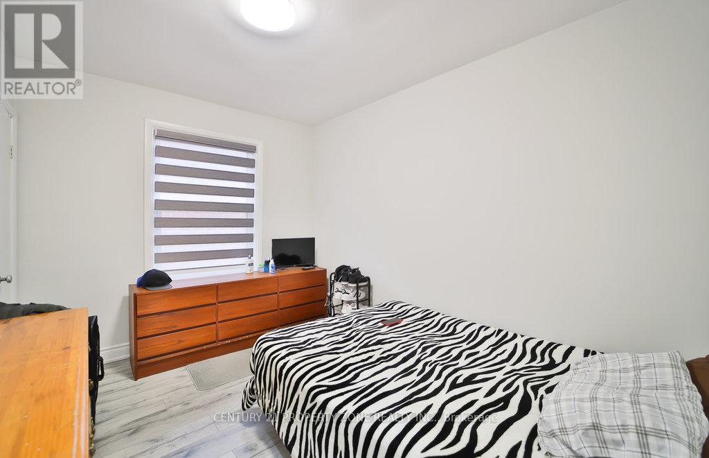 47 Brisco Street, Brampton (Brampton North), Ontario  L6V 1X1 - Photo 13 - W12453748