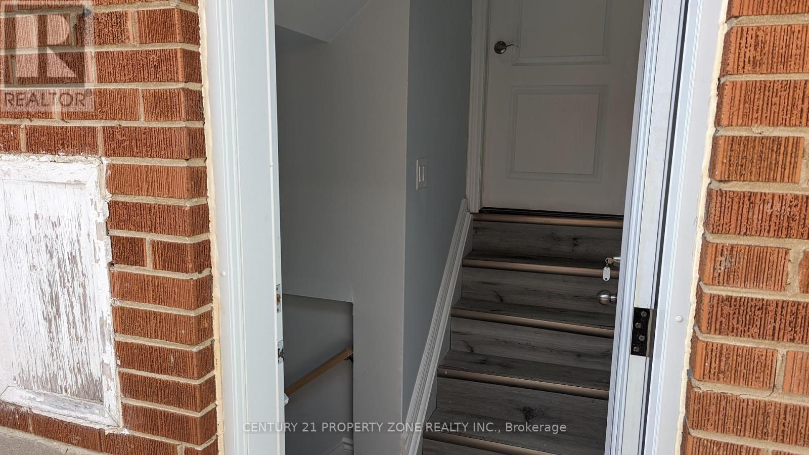 47 Brisco Street, Brampton (Brampton North), Ontario  L6V 1X1 - Photo 18 - W12453748