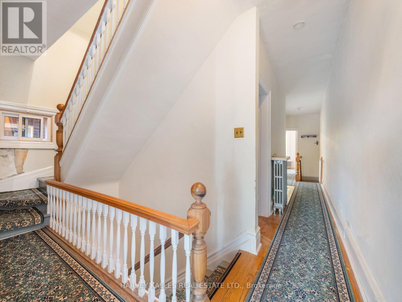 132 Close Avenue, Toronto, Ontario  M6K 2V5 - Photo 22 - W12453756
