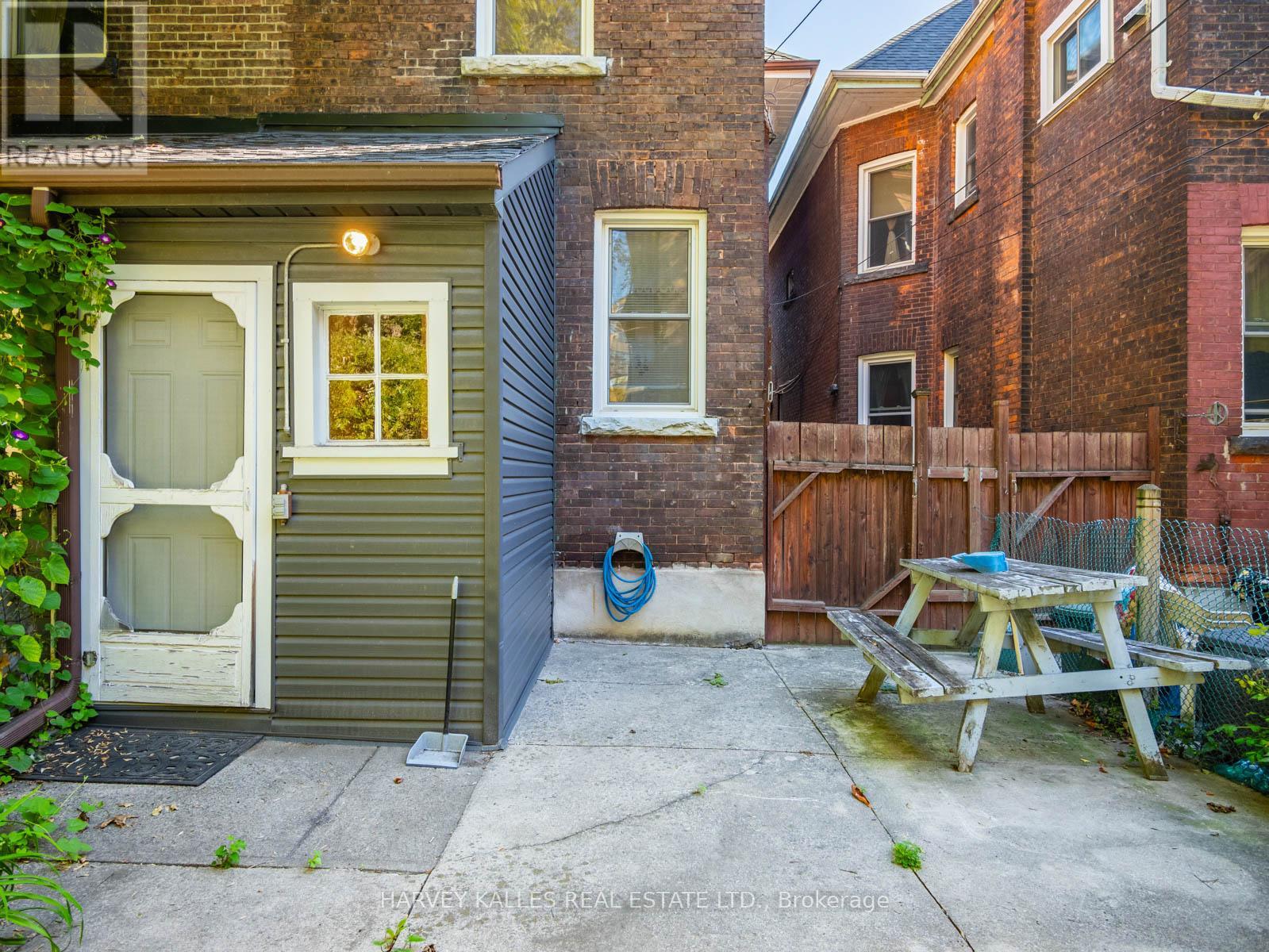 132 Close Avenue, Toronto, Ontario  M6K 2V5 - Photo 47 - W12453756