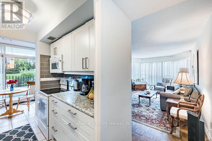 217 - 1333 Bloor Street, Mississauga (Applewood), Ontario  L4Y 3T6 - Photo 13 - W12453769