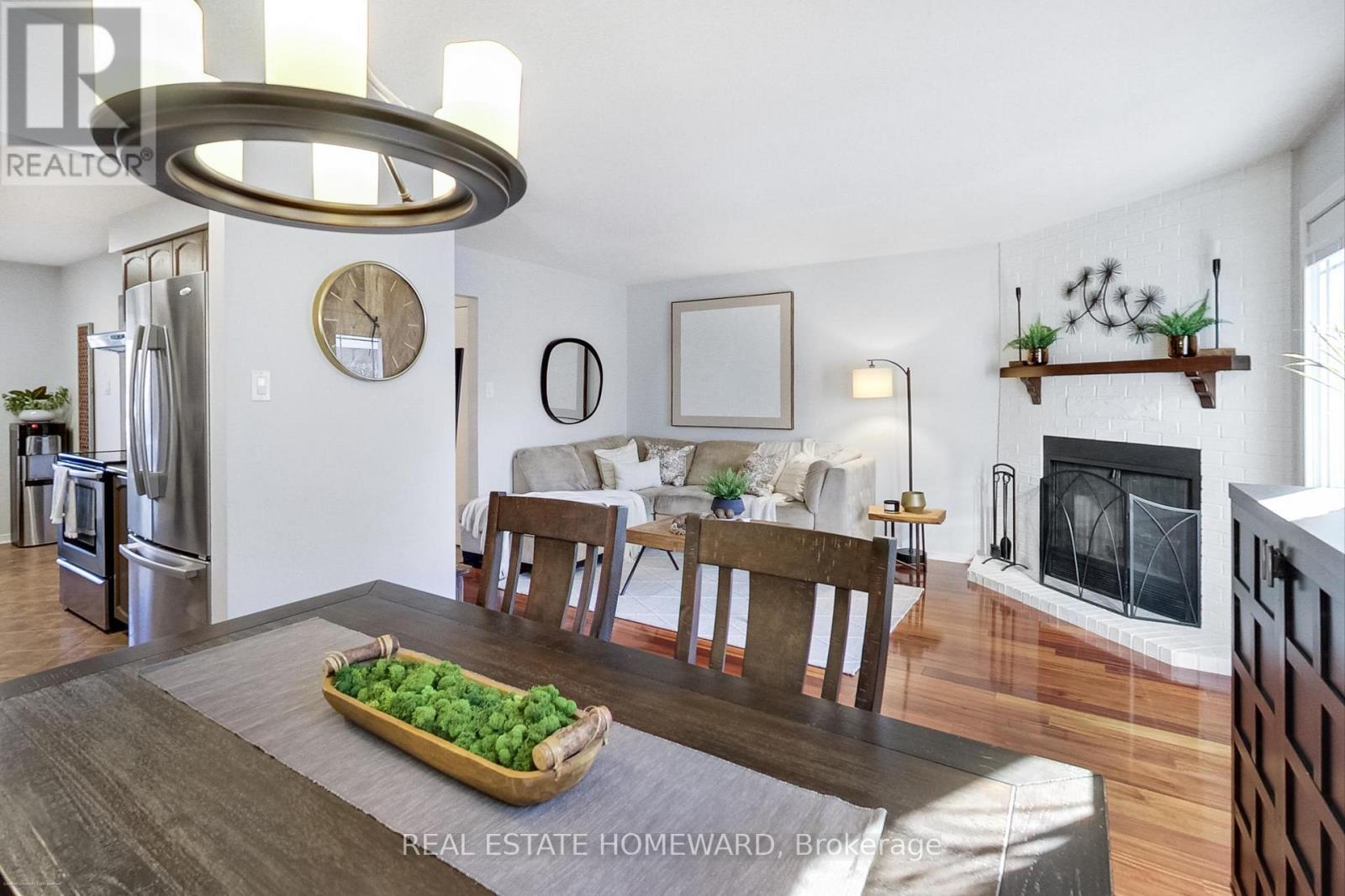 3161 Osbourne Road, Mississauga (Erin Mills), Ontario  L5L 4A3 - Photo 12 - W12453771