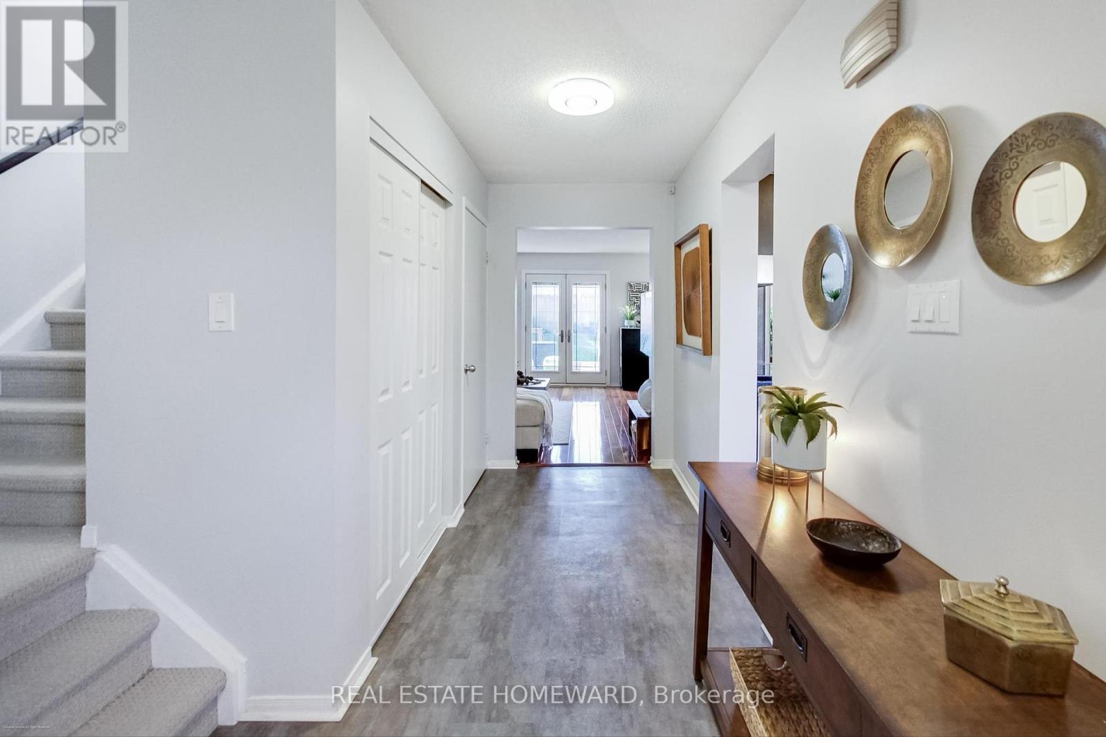 3161 Osbourne Road, Mississauga (Erin Mills), Ontario  L5L 4A3 - Photo 18 - W12453771
