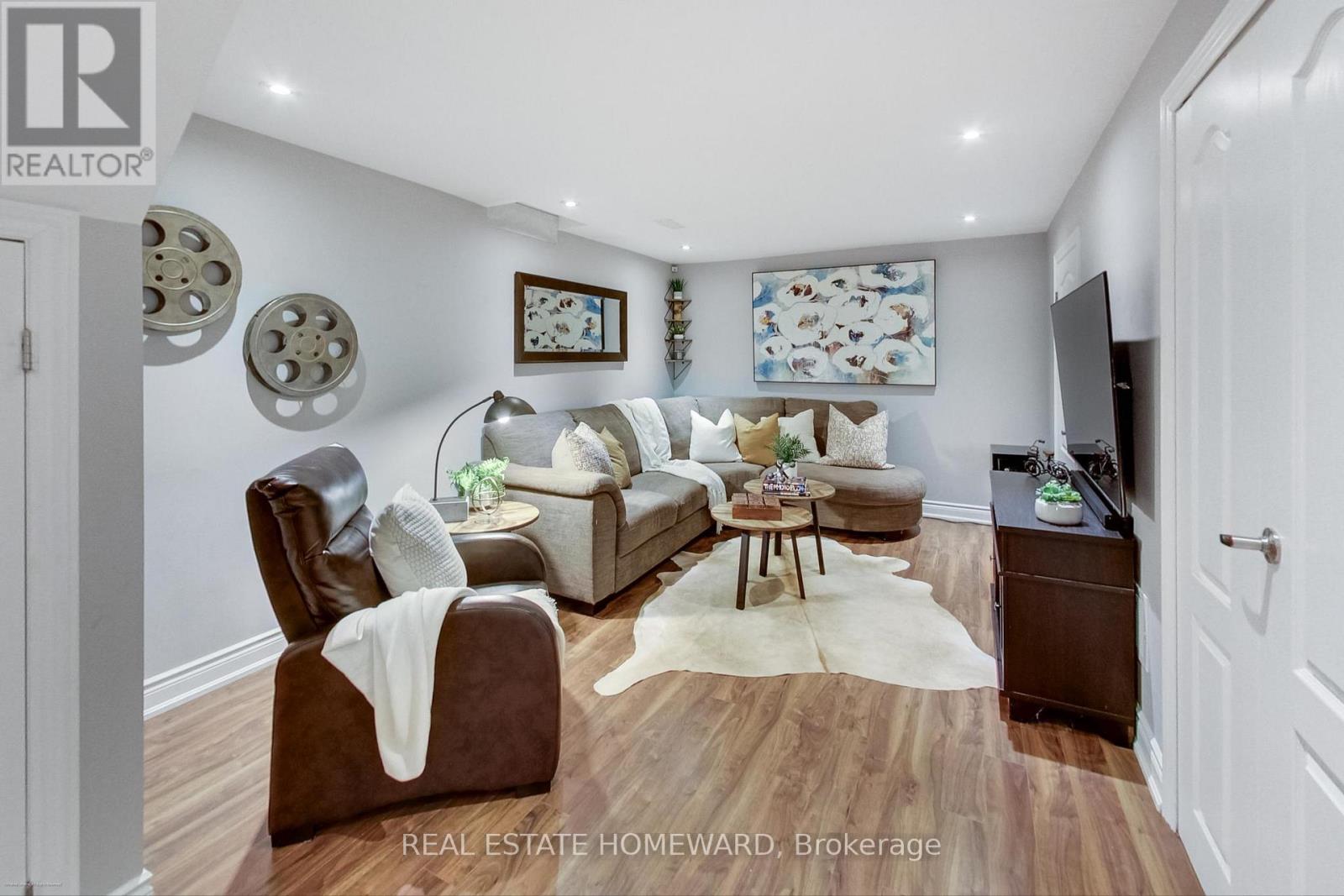 3161 Osbourne Road, Mississauga (Erin Mills), Ontario  L5L 4A3 - Photo 30 - W12453771