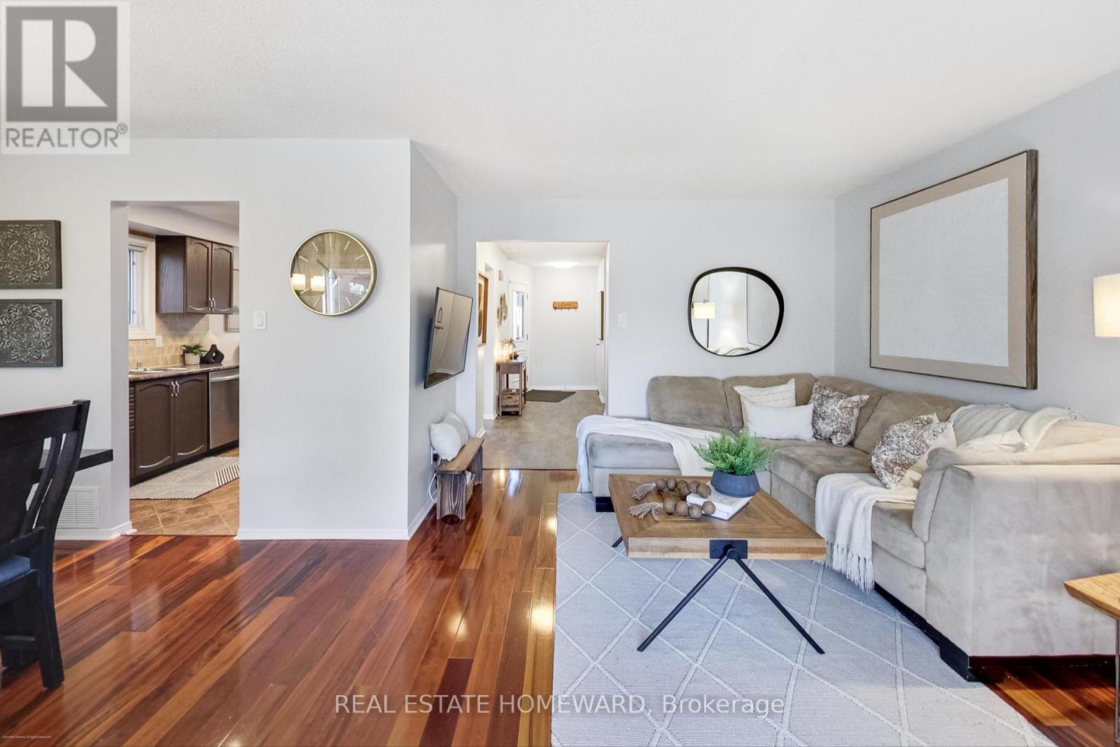 3161 Osbourne Road, Mississauga (Erin Mills), Ontario  L5L 4A3 - Photo 8 - W12453771