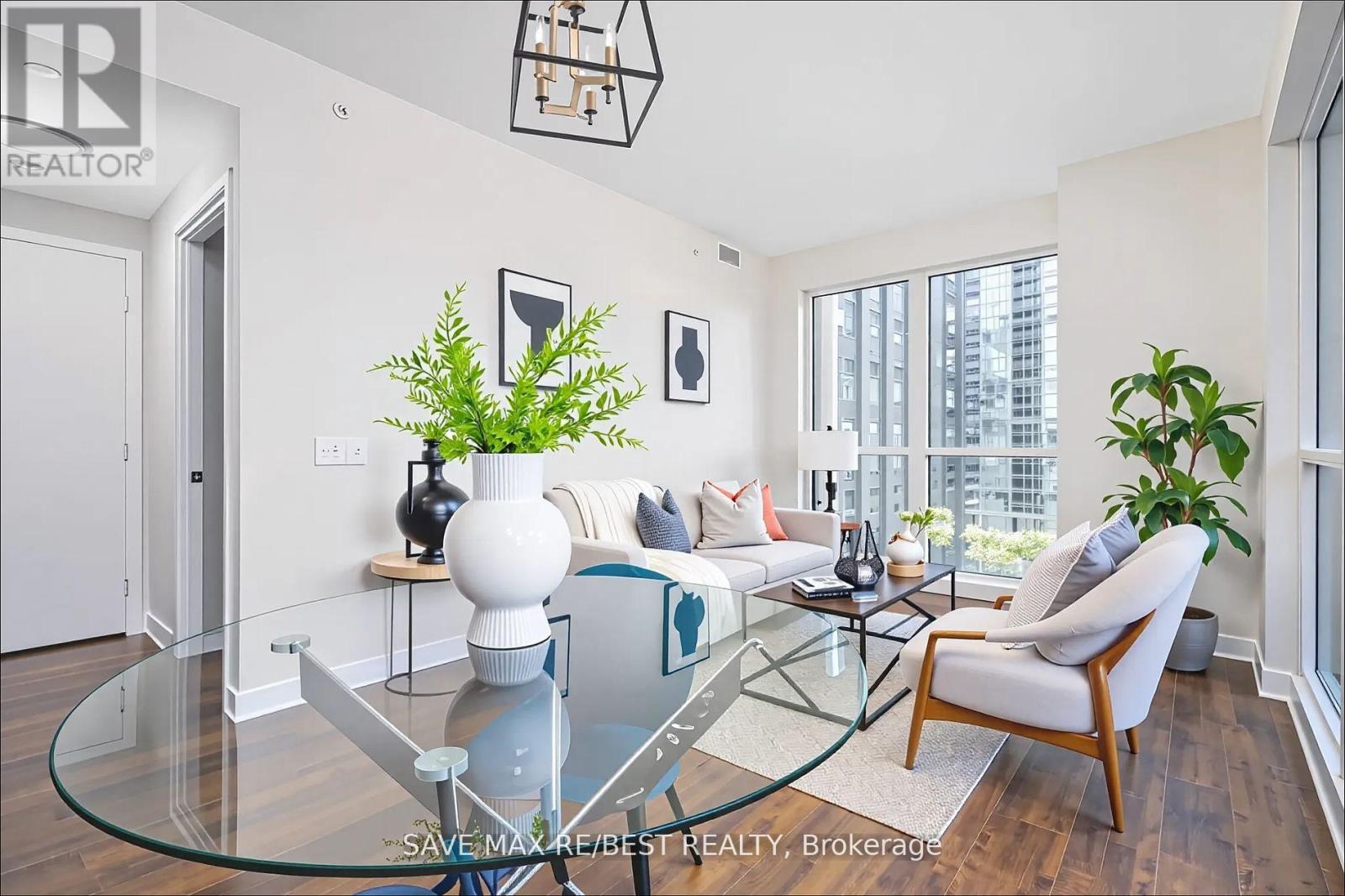 807 - 10 Park Lawn Road, Toronto (Mimico), Ontario  M8V 0H9 - Photo 5 - W12453799
