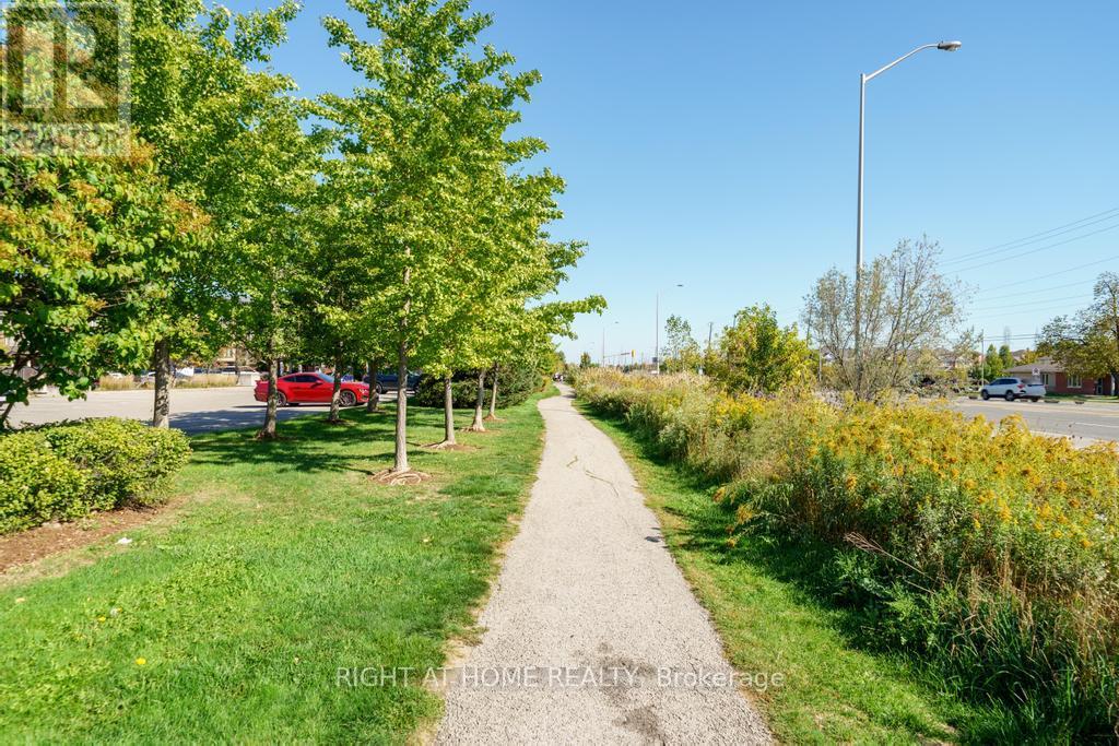 121 - 3070 Rotary Way, Burlington (Alton), Ontario  L7M 0H1 - Photo 33 - W12453803