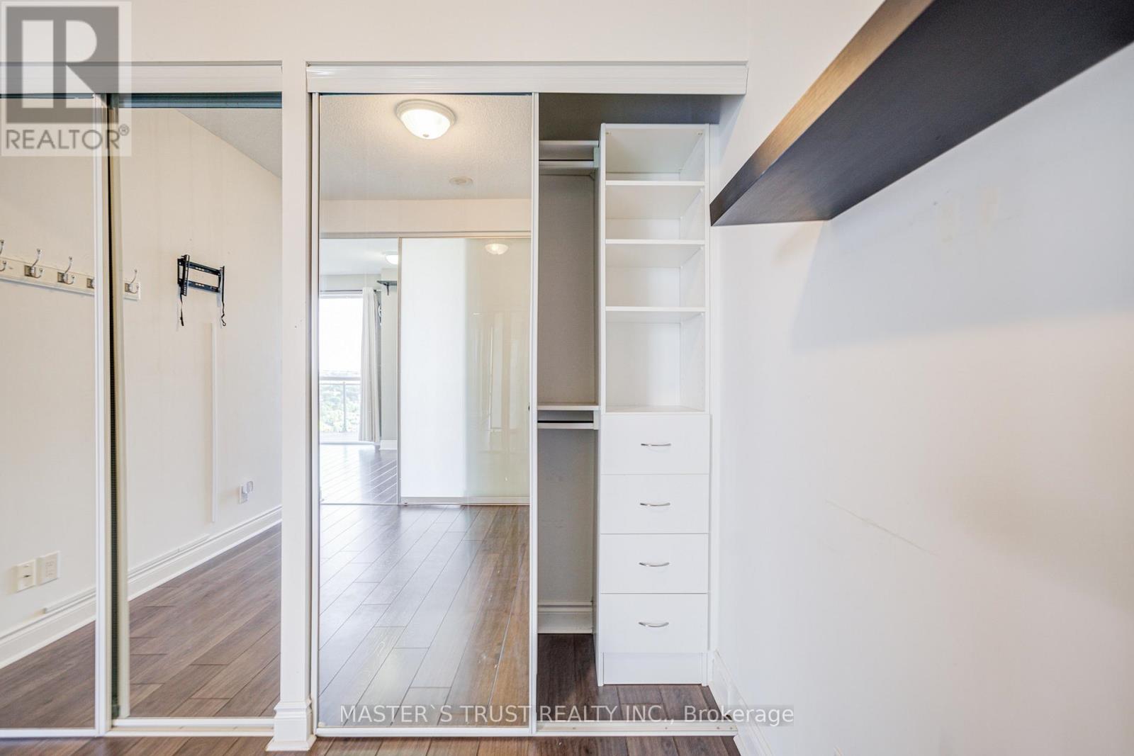 3202 - 16 Brookers Lane, Toronto, Ontario  M8V 0A5 - Photo 30 - W12453812