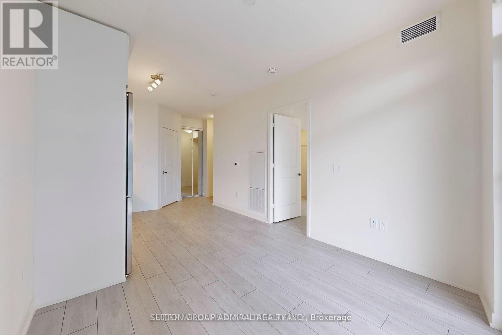 4006 - 38 Annie Craig Drive, Toronto, Ontario  M8Z 0B4 - Photo 12 - W12453817