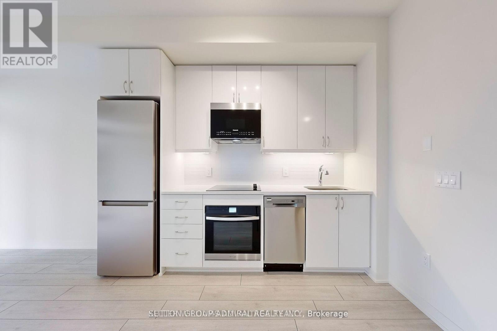 4006 - 38 Annie Craig Drive, Toronto, Ontario  M8Z 0B4 - Photo 4 - W12453817