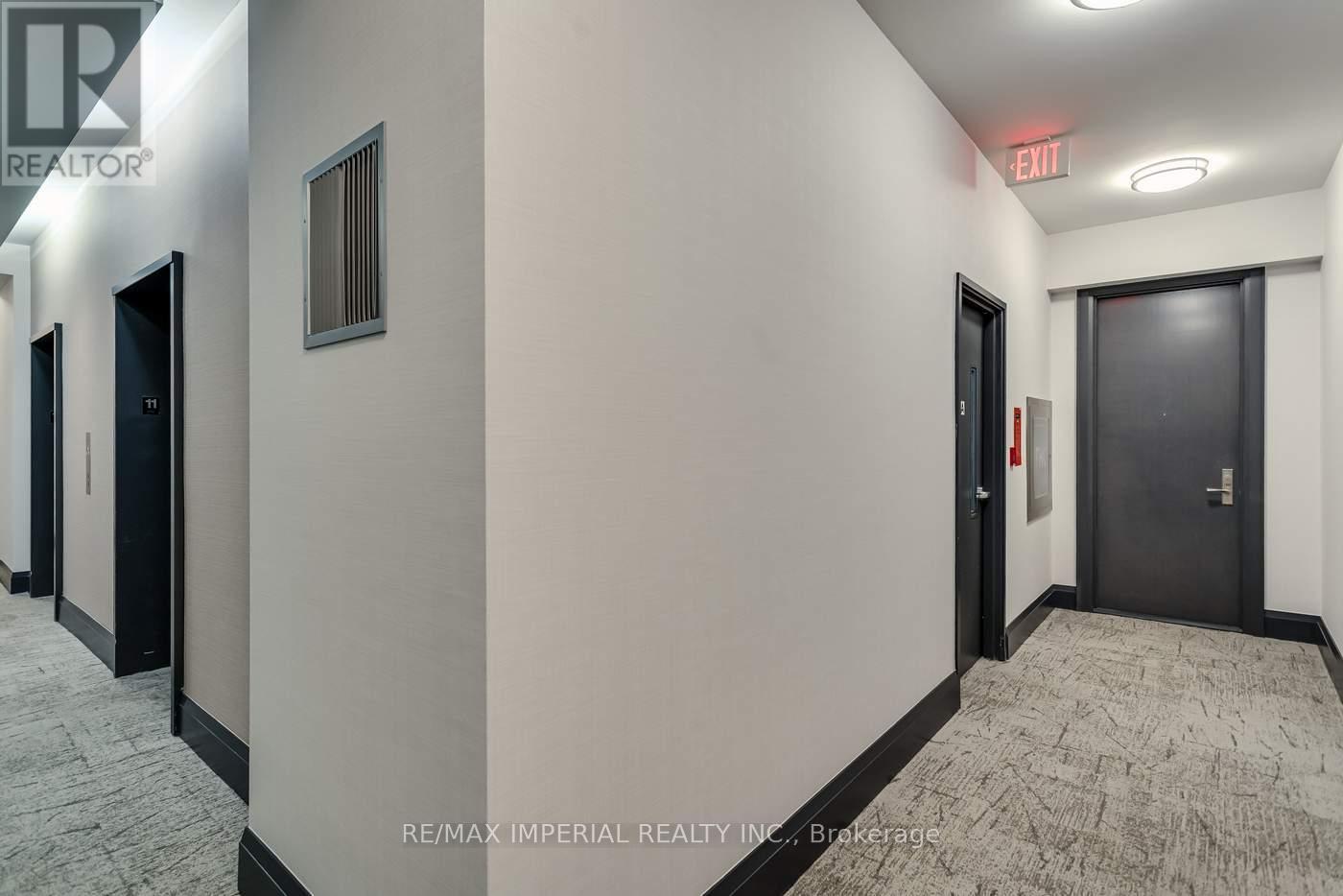 1101 - 21 Balmuto Street, Toronto, Ontario  M4Y 1W4 - Photo 6 - C12443037