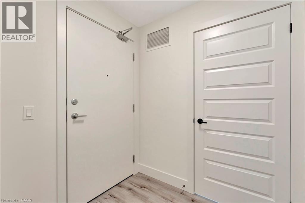 107 Roger Street Unit# 516, Waterloo, Ontario  N2J 0G3 - Photo 31 - 40776205