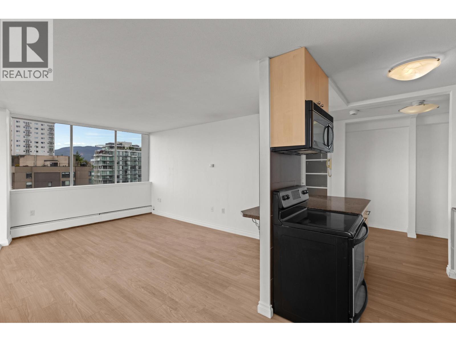 1701 1251 Cardero Street, Vancouver, British Columbia  V6G 2H9 - Photo 12 - R3057022