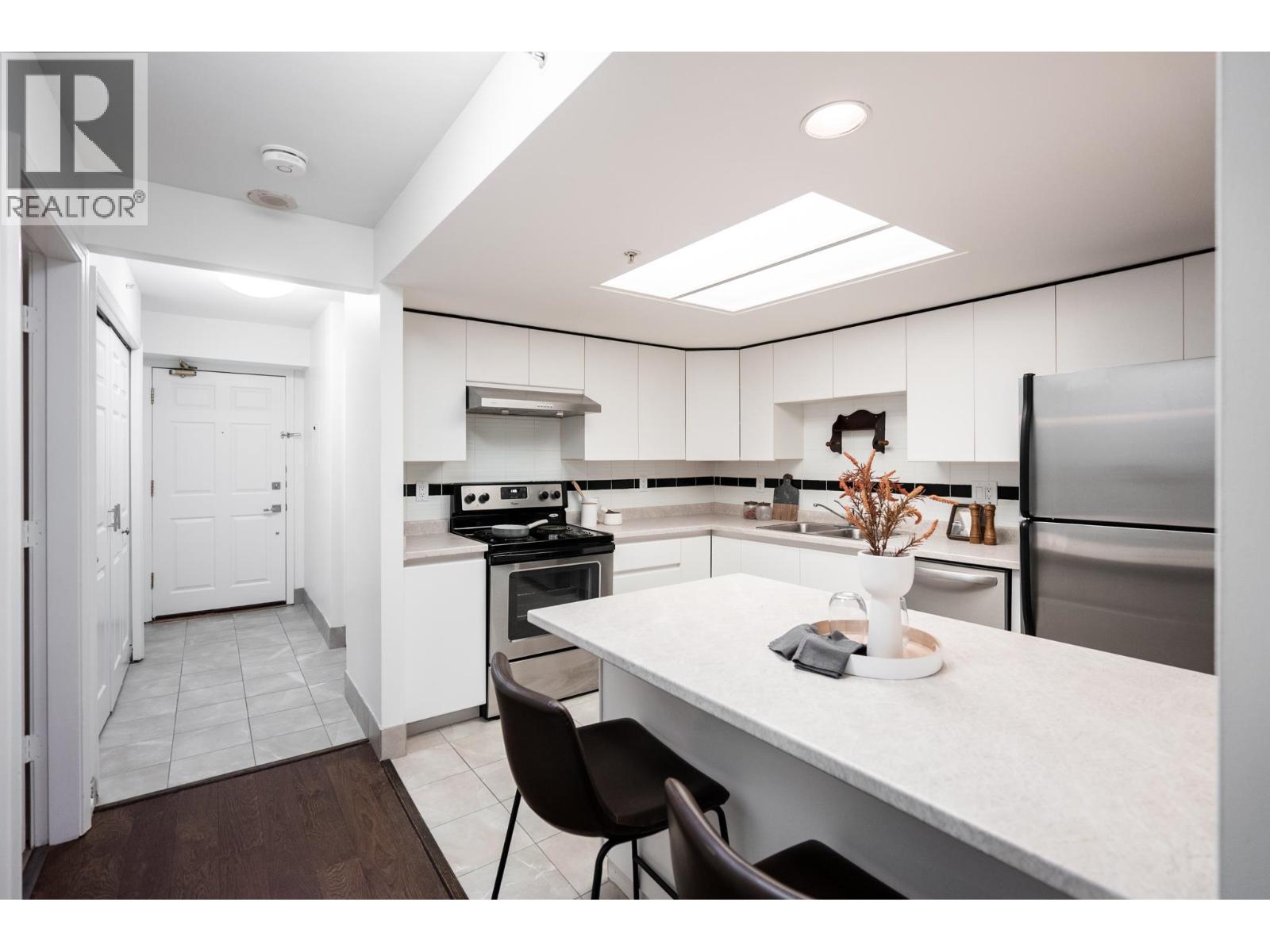 301 1159 Main Street, Vancouver, British Columbia  V6A 4B6 - Photo 21 - R3057034