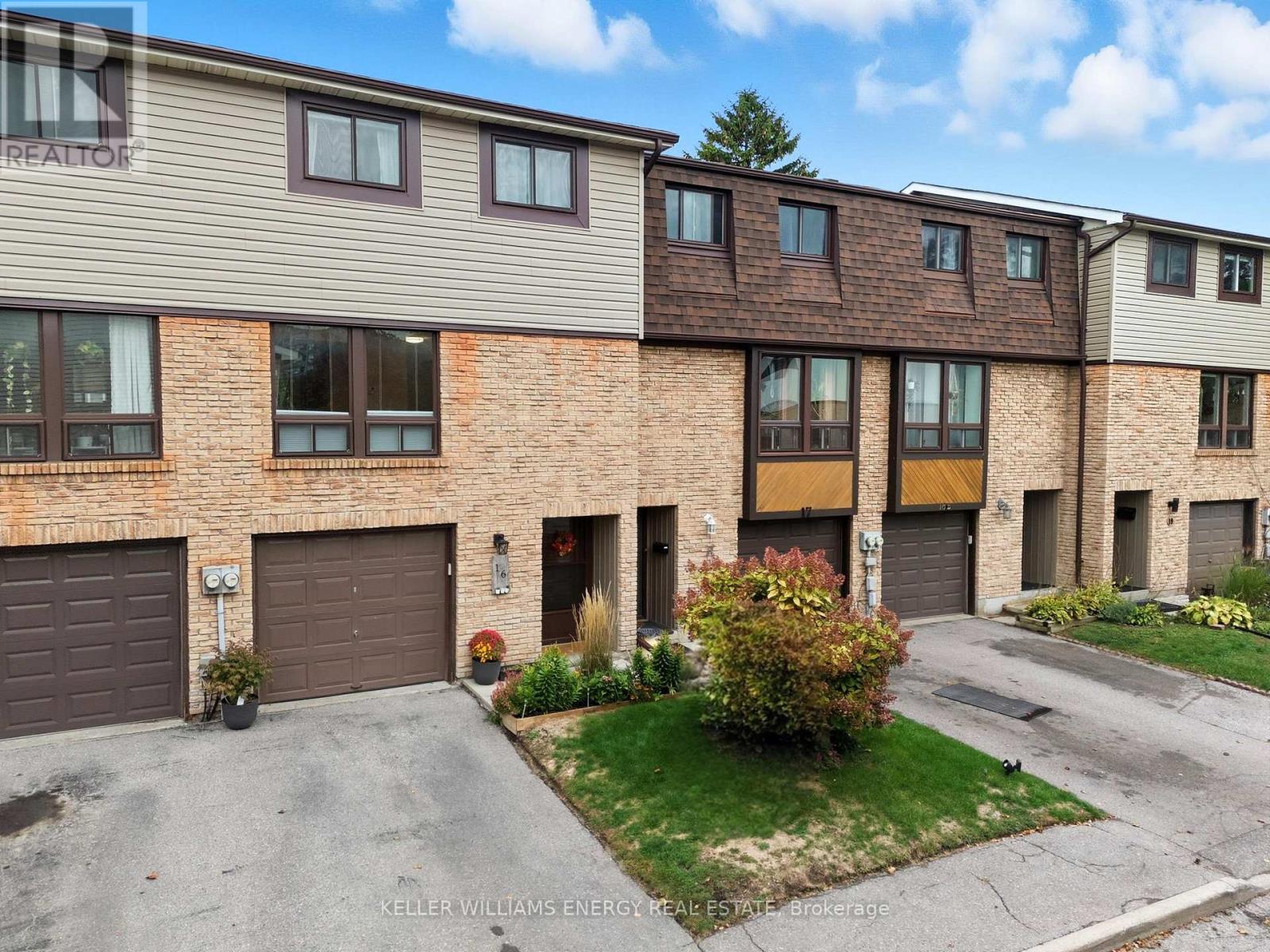 W16 - 220 Ormond Drive, Oshawa, Ontario  L1G 6T5 - Photo 2 - E12453901