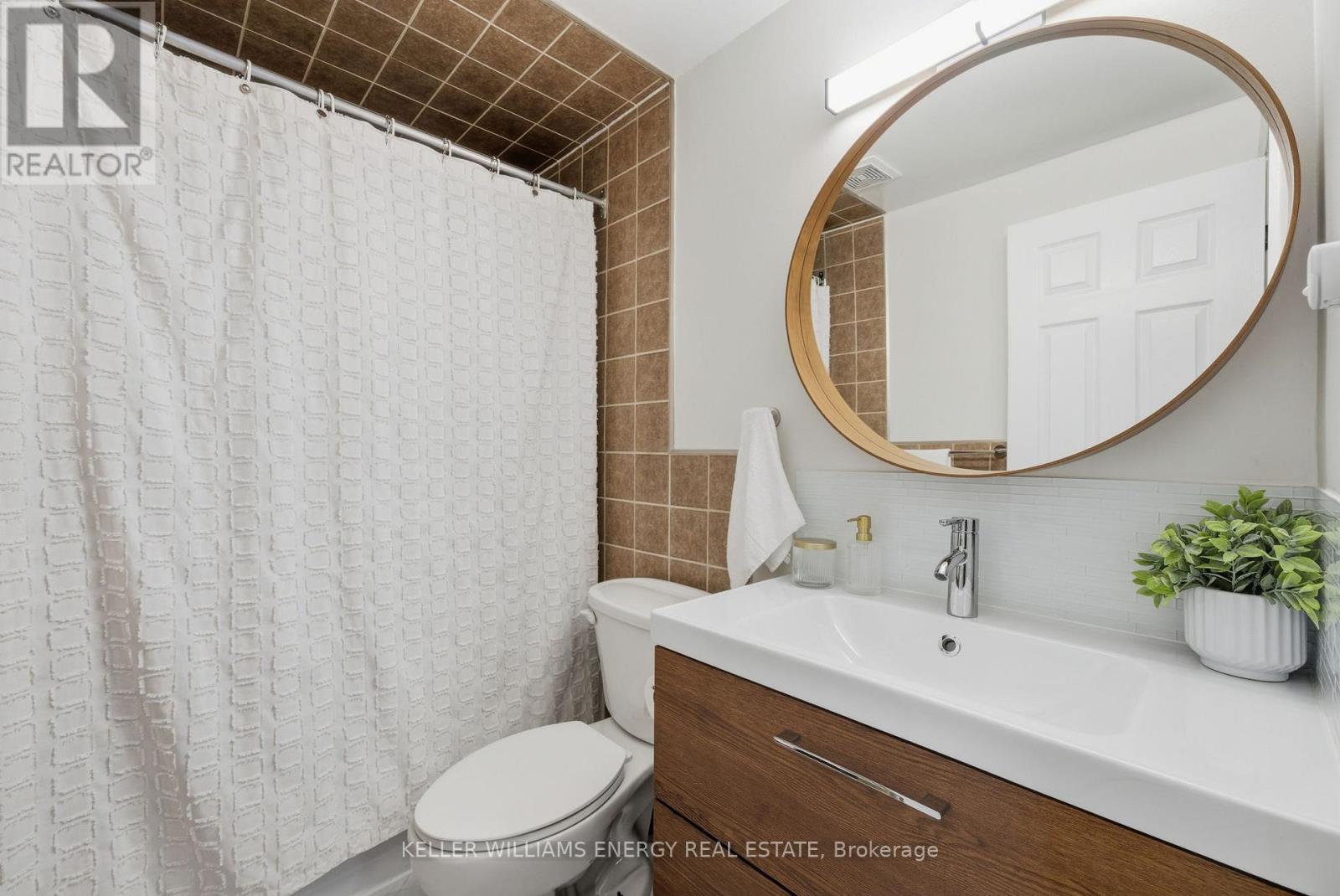 W16 - 220 Ormond Drive, Oshawa, Ontario  L1G 6T5 - Photo 21 - E12453901