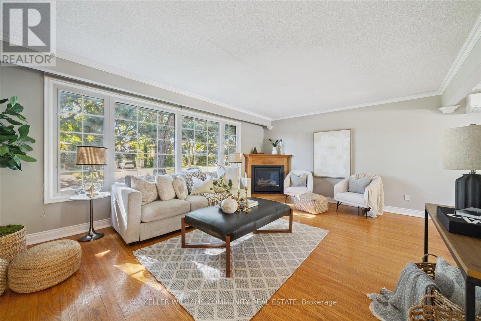 208 Marigold Avenue, Oshawa, Ontario  L1G 3G3 - Photo 9 - E12453925