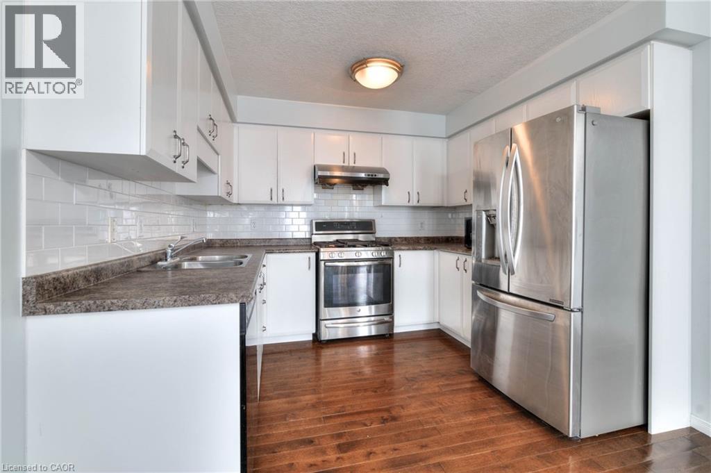 85 Bankside Drive Unit# C17, Kitchener, Ontario  N2N 3M4 - Photo 12 - 40760813