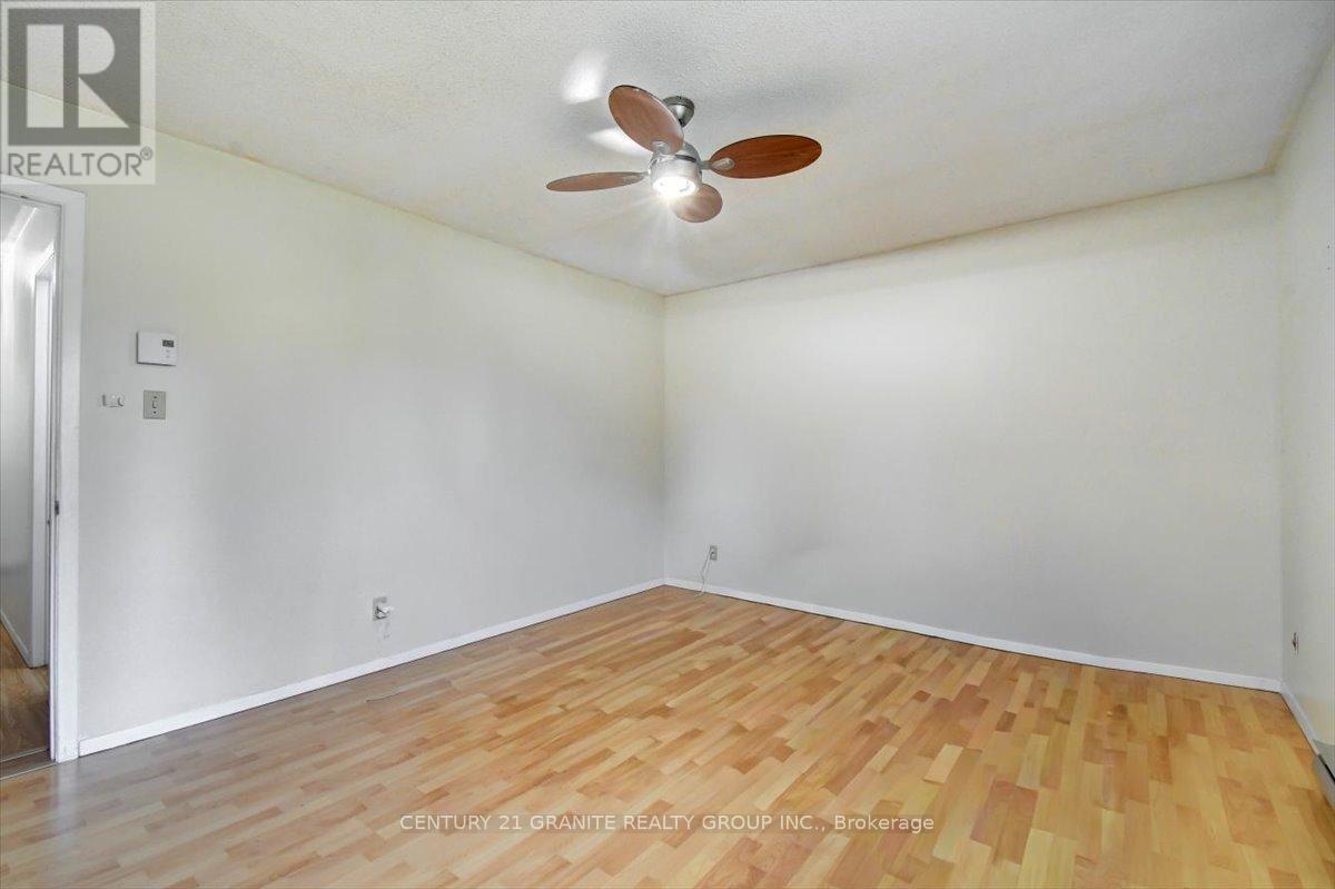 4 Maxwell Settlement Road, Bancroft, Ontario  K0L 1C0 - Photo 11 - X12453851