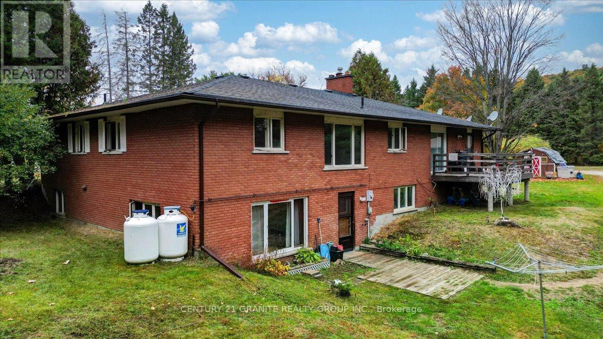 4 Maxwell Settlement Road, Bancroft, Ontario  K0L 1C0 - Photo 34 - X12453851