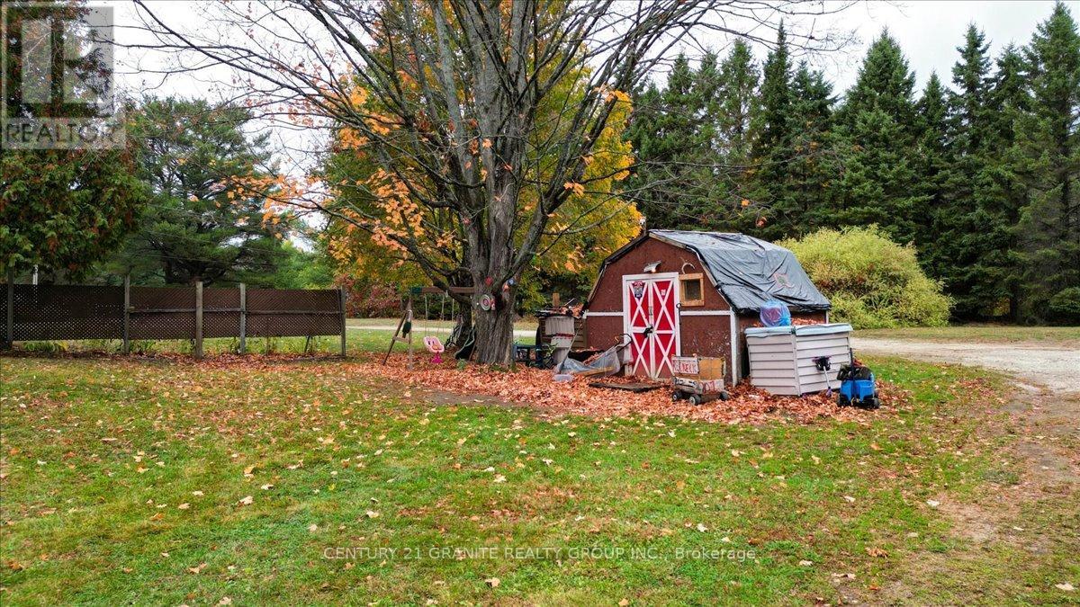 4 Maxwell Settlement Road, Bancroft, Ontario  K0L 1C0 - Photo 37 - X12453851