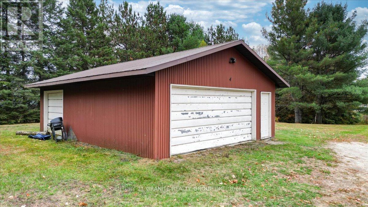 4 Maxwell Settlement Road, Bancroft, Ontario  K0L 1C0 - Photo 42 - X12453851