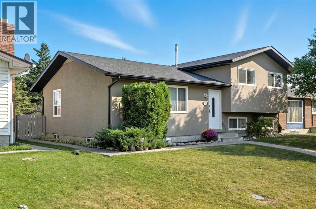 224 Whitestone Crescent Ne, Calgary, Alberta  T1Y 1S7 - Photo 3 - A2260352