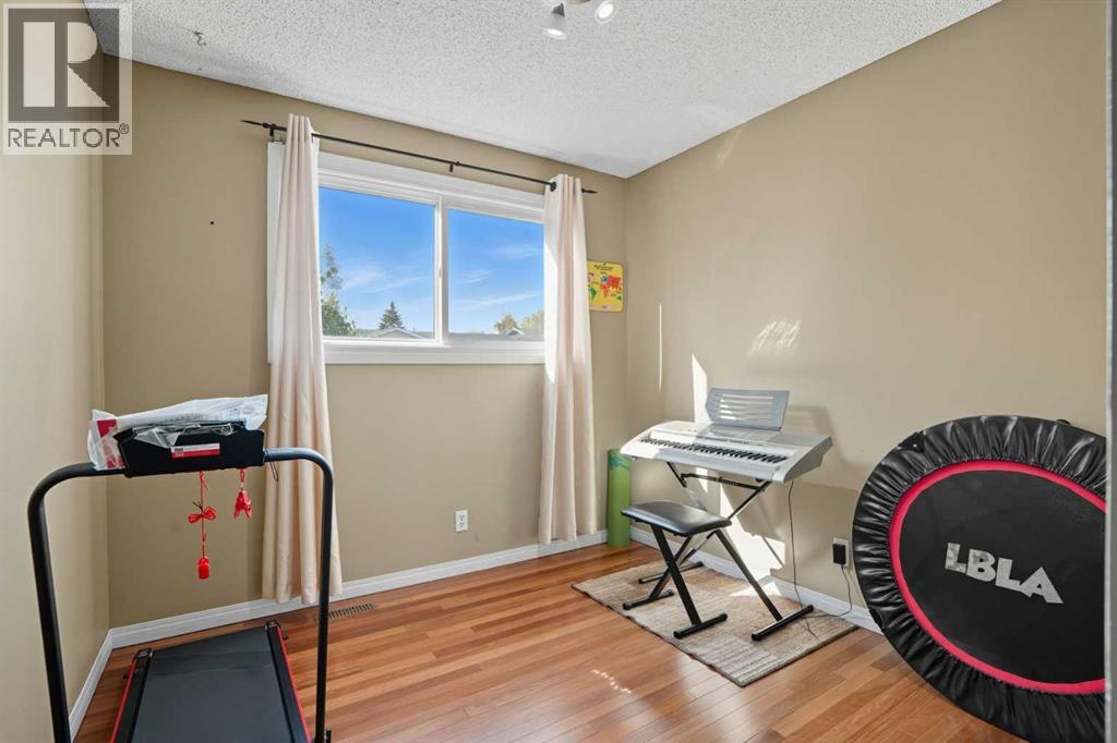 224 Whitestone Crescent Ne, Calgary, Alberta  T1Y 1S7 - Photo 12 - A2260352