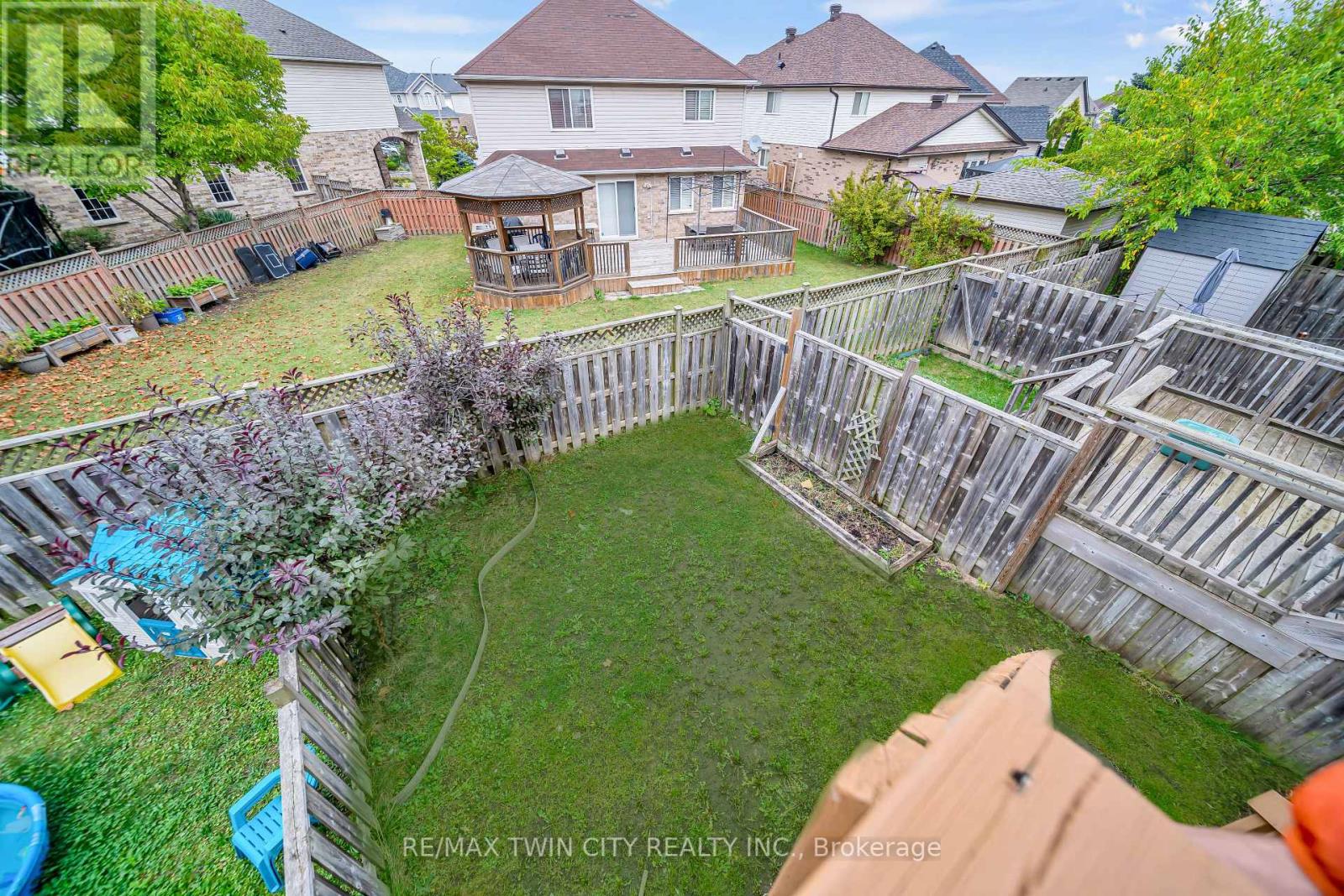 698 Activa Avenue, Kitchener, Ontario  N2E 4E1 - Photo 29 - X12453666