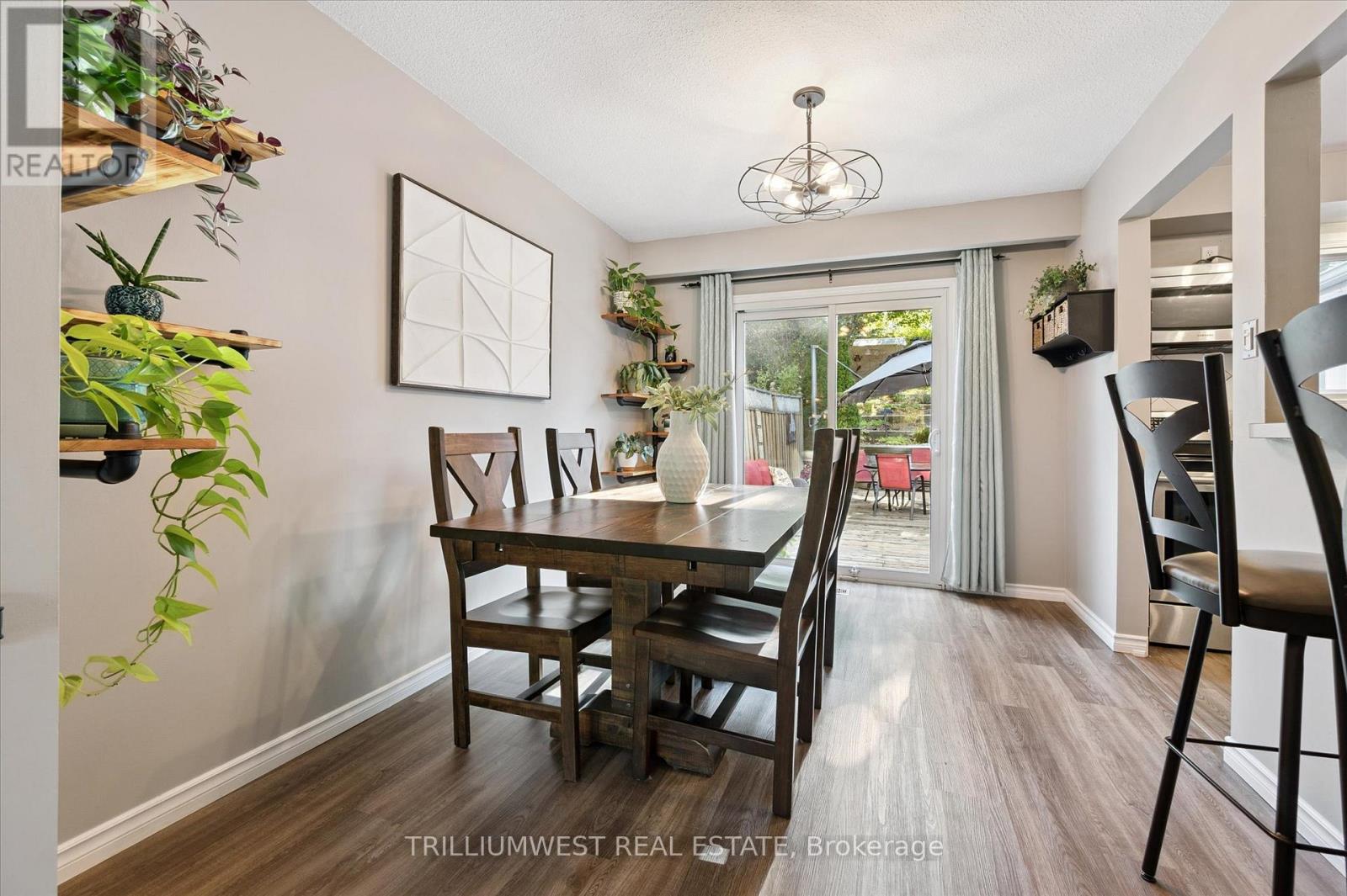 98 Shadeland Crescent, Kitchener, Ontario  N2M 2H9 - Photo 10 - X12453743