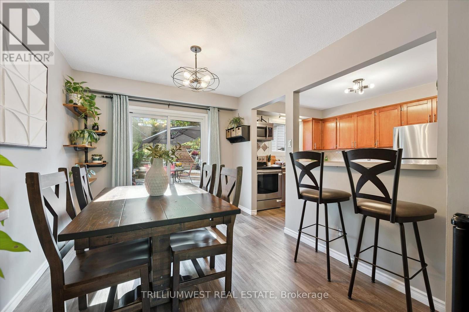 98 Shadeland Crescent, Kitchener, Ontario  N2M 2H9 - Photo 11 - X12453743