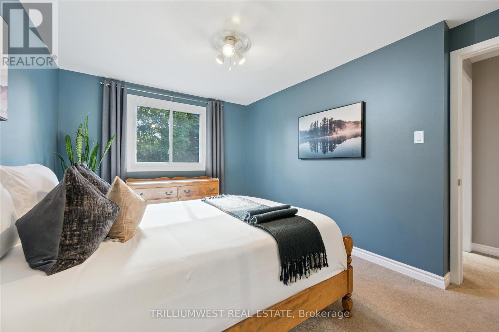 98 Shadeland Crescent, Kitchener, Ontario  N2M 2H9 - Photo 20 - X12453743